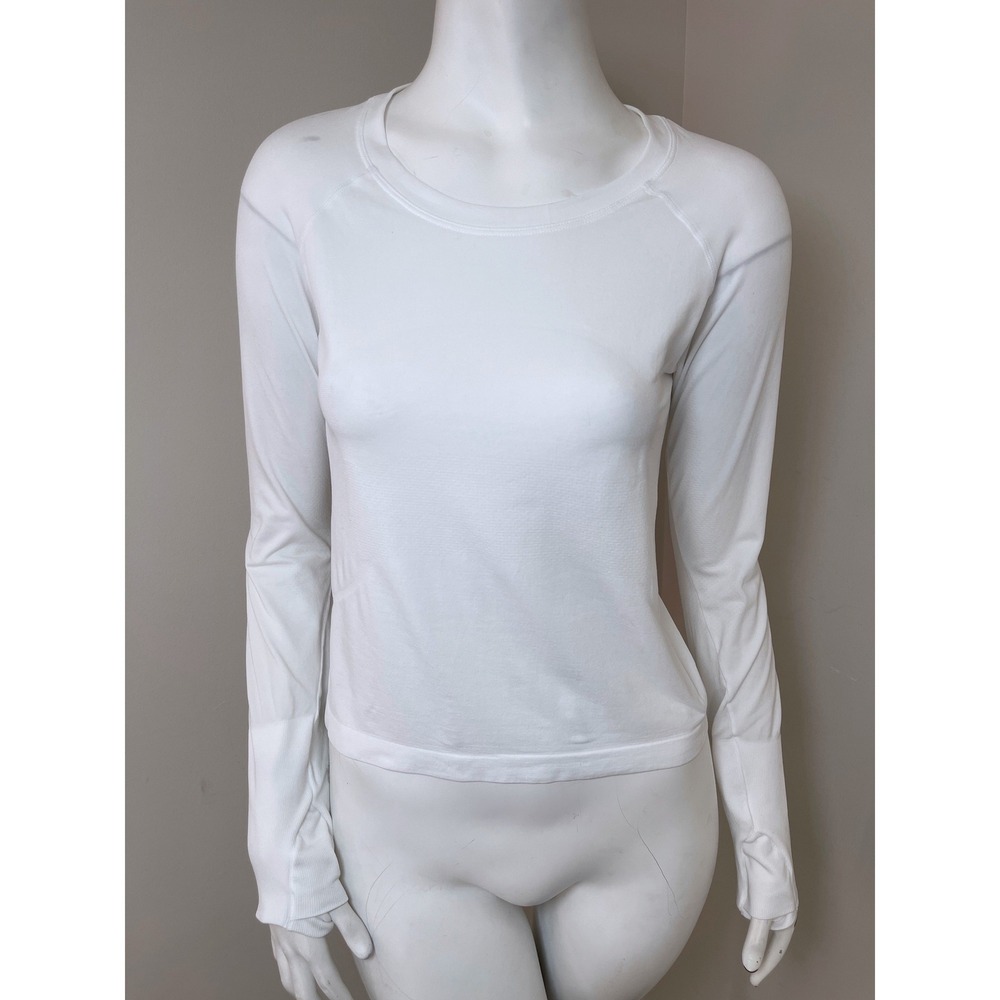 Lululemon Swiftly Tech Long Sleeve 2.0 White Shirt Thumbholes Size 4